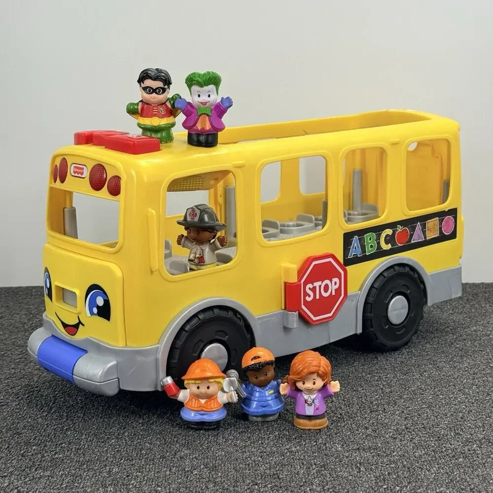 Fisher-Price Mega Little People Big Yellow School Bus Musical Pull Along Toy